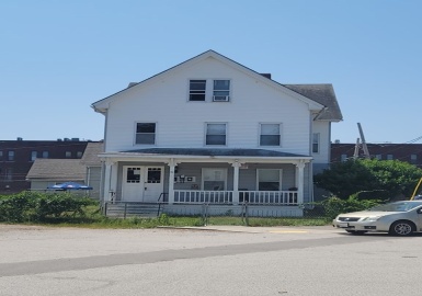 31 Crompton St, Worcester, Massachusetts 01610, 7 Bedrooms Bedrooms, 15 Rooms Rooms,3 BathroomsBathrooms,Residential Income,For Sale,Crompton St,73016879