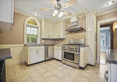 96 Theodore Parker Road, Boston, Massachusetts 02132, 7 Bedrooms Bedrooms, 15 Rooms Rooms,3 BathroomsBathrooms,Residential Income,For Sale,Theodore Parker Road,73058751