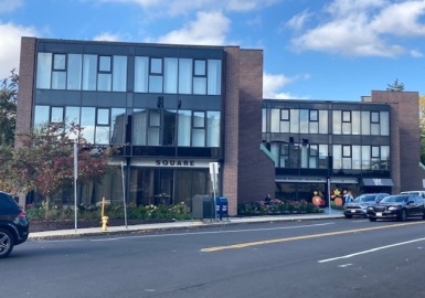One Elm Square, Andover, Massachusetts 01810, ,Commercial Sale,For Sale,Elm Square,73062492