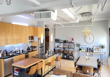 210 Lincoln Street, Boston, Massachusetts 02111, 2 Bedrooms Bedrooms, 4 Rooms Rooms,2 BathroomsBathrooms,Residential Lease,For Rent,Lincoln Street,73012264