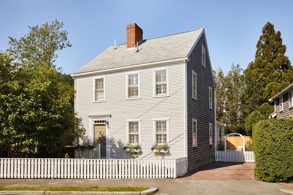 28 Pleasant Street, Nantucket, Massachusetts 02554