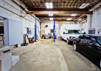 109 Lyman St, Holyoke, Massachusetts 01040, ,Commercial Lease,For Rent,Lyman St,72942300