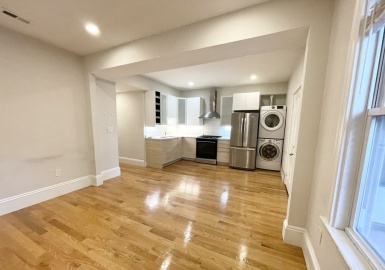 108 Buttonwood, Boston, Massachusetts 02125, 3 Bedrooms Bedrooms, 4 Rooms Rooms,1 BathroomBathrooms,Residential Lease,For Rent,Buttonwood,73087410