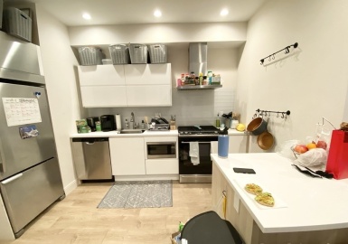 118 Buttonwood, Boston, Massachusetts 02125, 4 Bedrooms Bedrooms, 7 Rooms Rooms,2 BathroomsBathrooms,Residential Lease,For Rent,Buttonwood,73087429
