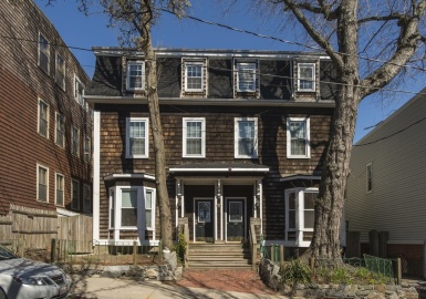 28-30 Mercer Street, Boston, Massachusetts 02127, 11 Bedrooms Bedrooms, 17 Rooms Rooms,6 BathroomsBathrooms,Residential Income,For Sale,Mercer Street,73065091