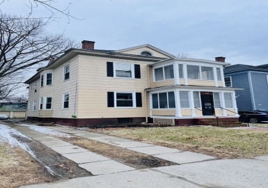102 Florida St, Springfield, Massachusetts 01109, 6 Bedrooms Bedrooms, 12 Rooms Rooms,2 BathroomsBathrooms,Residential Income,For Sale,Florida St,73071206
