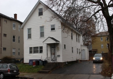 143 Dorchester Street, Worcester, Massachusetts 01604, 4 Bedrooms Bedrooms, 10 Rooms Rooms,2 BathroomsBathrooms,Residential Income,For Sale,Dorchester Street,73058030