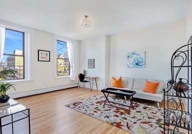 362 Commonwealth Ave, Boston, Massachusetts 02115, 1 Bedroom Bedrooms, 3 Rooms Rooms,1 BathroomBathrooms,Residential Lease,For Rent,Commonwealth Ave,73064938