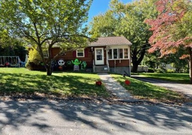 18 Pauline Street, Westport, Massachusetts 02790, 3 Bedrooms Bedrooms, 5 Rooms Rooms,1 BathroomBathrooms,Residential,For Sale,Pauline Street,73046643