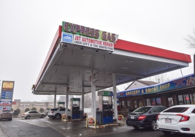1103 State St, Springfield, Massachusetts 01109, ,Commercial Sale,For Sale,State St,72954965