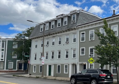 526-528 Medford St, Boston, Massachusetts 02129, 8 Bedrooms Bedrooms, 14 Rooms Rooms,5 BathroomsBathrooms,Residential Income,For Sale,Medford St,73070015