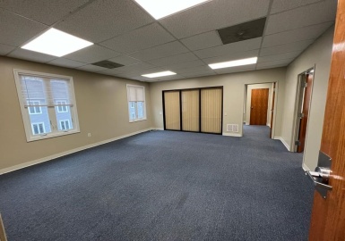 78 Faunce Corner Rd, Dartmouth, Massachusetts 02747, ,Commercial Lease,For Rent,Faunce Corner Rd,72952640