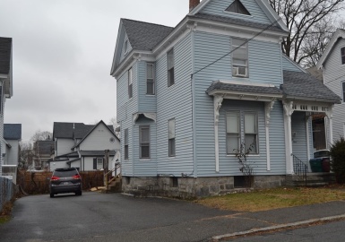 53 S Loring St, Lowell, Massachusetts 01851, 4 Bedrooms Bedrooms, 10 Rooms Rooms,2 BathroomsBathrooms,Residential Income,For Sale,S Loring St,73068641