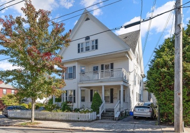 733 Hale Street, Beverly, Massachusetts 01915, 3 Bedrooms Bedrooms, 5 Rooms Rooms,1 BathroomBathrooms,Residential Lease,For Rent,Hale Street,73051846