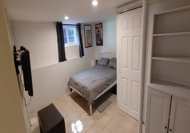 22 Hingham St, Cambridge, Massachusetts 02138, 1 Bedroom Bedrooms, 2 Rooms Rooms,1 BathroomBathrooms,Residential Lease,For Rent,Hingham St,73068912