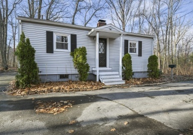 10 Worcester Providence Turnpike, Sutton, Massachusetts 01590, ,Commercial Sale,For Sale,Worcester Providence Turnpike,73061385