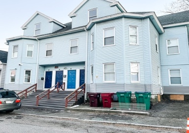 14-20 Lawson St, Lowell, Massachusetts 01851, 12 Bedrooms Bedrooms, 22 Rooms Rooms,4 BathroomsBathrooms,Residential Income,For Sale,Lawson St,73070515