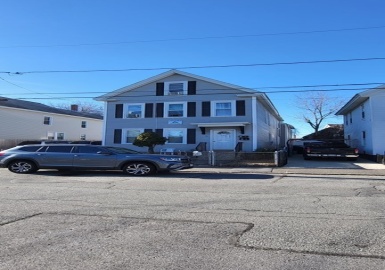 19 Washington Street, Lowell, Massachusetts 01851, 12 Bedrooms Bedrooms, 18 Rooms Rooms,3 BathroomsBathrooms,Residential Income,For Sale,Washington Street,73070023