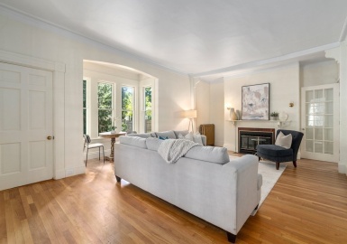 88 Otis St, Newton, Massachusetts 02460, 5 Bedrooms Bedrooms, 14 Rooms Rooms,3 BathroomsBathrooms,Residential Income,For Sale,Otis St,73033649