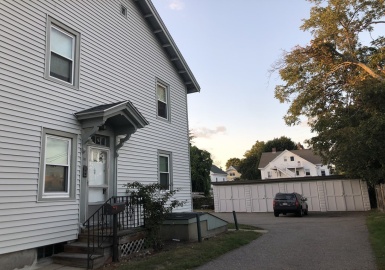 90 Ash St, Waltham, Massachusetts 02453, 2 Bedrooms Bedrooms, 4 Rooms Rooms,1 BathroomBathrooms,Residential Lease,For Rent,Ash St,73070390