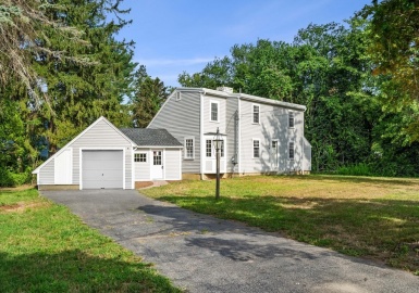 10 Millwood St, Framingham, Massachusetts 01701, 3 Bedrooms Bedrooms, 7 Rooms Rooms,2 BathroomsBathrooms,Residential,For Sale,Millwood St,73020753