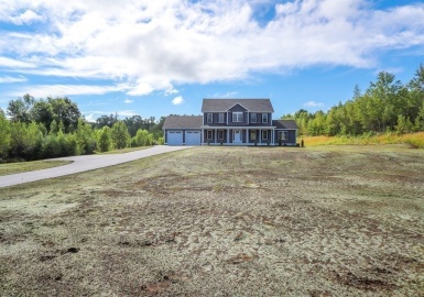 195-2 Stowell, Ashburnham, Massachusetts 01430, 4 Bedrooms Bedrooms, 8 Rooms Rooms,2.5 BathroomsBathrooms,Residential,For Sale,Stowell,73036641