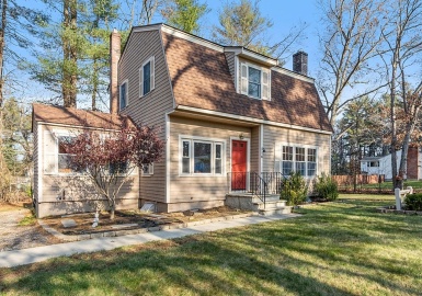 4 Second Avenue, Wilmington, Massachusetts 01887, 3 Bedrooms Bedrooms, 8 Rooms Rooms,2 BathroomsBathrooms,Residential,For Sale,Second Avenue,73060730