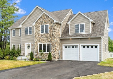 9 Wellington Drive, Littleton, Massachusetts 01460, 4 Bedrooms Bedrooms, 10 Rooms Rooms,4 BathroomsBathrooms,Residential,For Sale,Wellington Drive,73067117