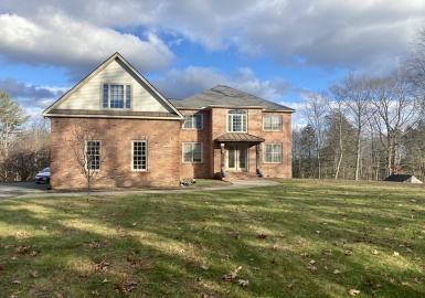 373 College Highway, Southampton, Massachusetts 01073, 4 Bedrooms Bedrooms, 8 Rooms Rooms,3.5 BathroomsBathrooms,Residential,For Sale,College Highway,73058050