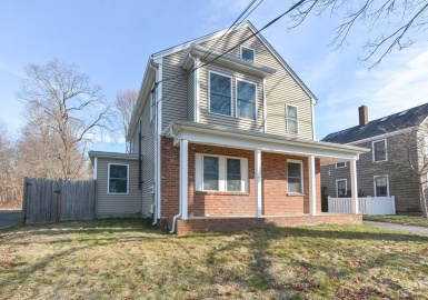 15 North St, Middleboro, Massachusetts 02346, 6 Bedrooms Bedrooms, 10 Rooms Rooms,2 BathroomsBathrooms,Residential Income,For Sale,North St,73079290