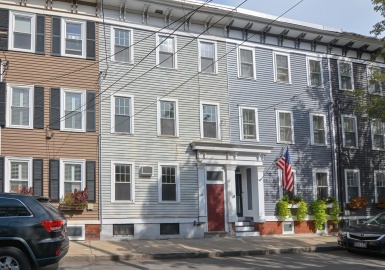 25 Russell St, Boston, Massachusetts 02129, 3 Bedrooms Bedrooms, 10 Rooms Rooms,2 BathroomsBathrooms,Residential Income,For Sale,Russell St,73050910