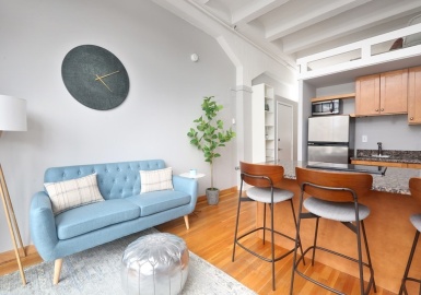 12 Stoneholm, Boston, Massachusetts 02115, 1 Bedroom Bedrooms, 3 Rooms Rooms,1 BathroomBathrooms,Residential,For Sale,Xii Stoneholm,Stoneholm,73027477