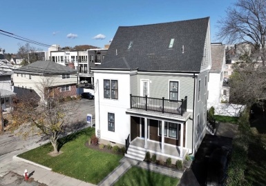 4 North Irving Park, Watertown, Massachusetts 02472, 3 Bedrooms Bedrooms, 7 Rooms Rooms,3.5 BathroomsBathrooms,Residential,For Sale,North Irving Park,73070747