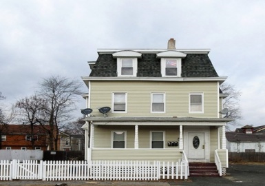 54 Lincoln Street, Springfield, Massachusetts 01109, 9 Bedrooms Bedrooms, 15 Rooms Rooms,3 BathroomsBathrooms,Residential Income,For Sale,Lincoln Street,73028182