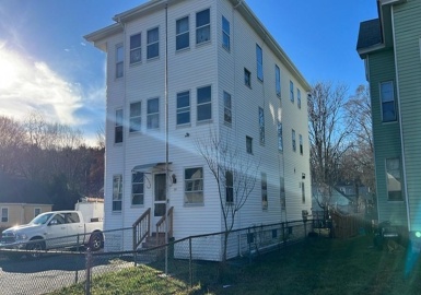 311 Lovell St, Worcester, Massachusetts 01602, 7 Bedrooms Bedrooms, 15 Rooms Rooms,3 BathroomsBathrooms,Residential Income,For Sale,Lovell St,73064683