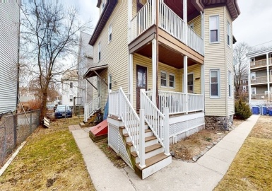 8-10 Fairbanks, Boston, Massachusetts 02135, 6 Bedrooms Bedrooms, 15 Rooms Rooms,3 BathroomsBathrooms,Residential Income,For Sale,Fairbanks,73079552