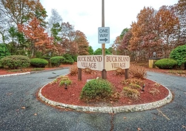481 Buck Island Road, Yarmouth, Massachusetts 02673, 2 Bedrooms Bedrooms, 6 Rooms Rooms,2 BathroomsBathrooms,Residential,For Sale,Buck Island Road,73062693