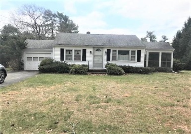 220 Collins Corner Rd, Dartmouth, Massachusetts 02747, 2 Bedrooms Bedrooms, 4 Rooms Rooms,1 BathroomBathrooms,Residential,For Sale,Collins Corner Rd,72674700