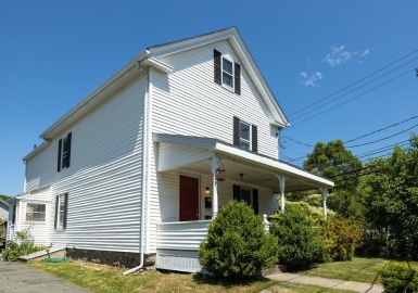 3B Crescent, Newton, Massachusetts 02465, 3 Bedrooms Bedrooms, 7 Rooms Rooms,2 BathroomsBathrooms,Residential Income,For Sale,Crescent,73078311