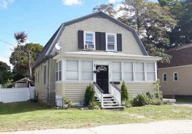 149 N Main St, Leominster, Massachusetts 01453, 2 Bedrooms Bedrooms, 5 Rooms Rooms,1 BathroomBathrooms,Residential,For Sale,N Main St,73041999