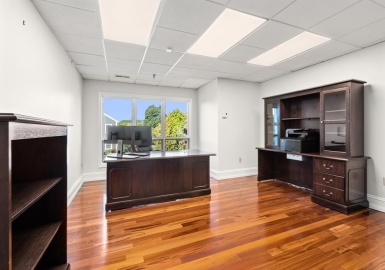 111 Boston Post Rd, Sudbury, Massachusetts 01776, ,Commercial Sale,For Sale,Boston Post Rd,73072940
