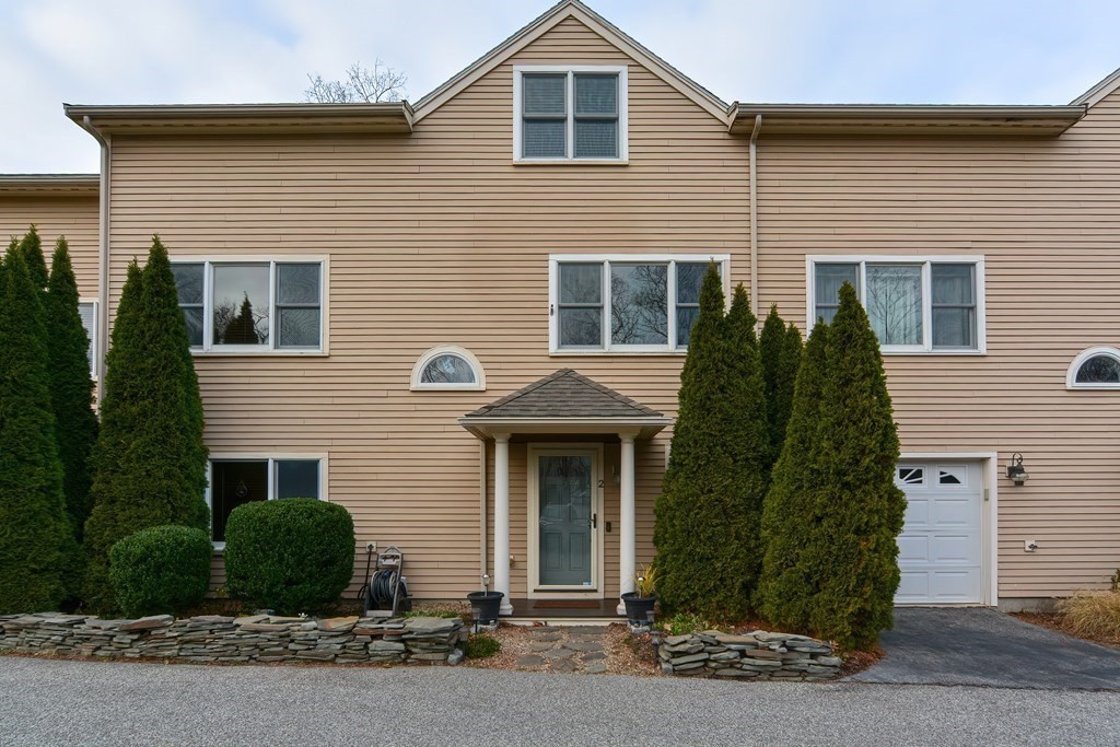 281 R Granite Street, Rockport, Massachusetts 01966