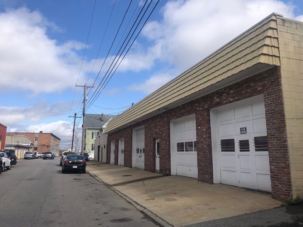 170 Perry St, Lowell, Massachusetts 01852