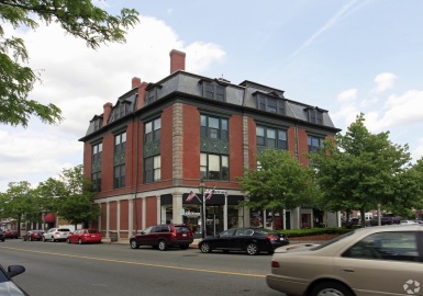 3-5 Central Sq., Stoneham, Massachusetts 02180, ,Commercial Lease,For Rent,Central Sq.,73022812
