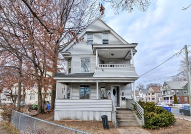 735 Belmont Ave, Springfield, Massachusetts 01108, 9 Bedrooms Bedrooms, 15 Rooms Rooms,3 BathroomsBathrooms,Residential Income,For Sale,Belmont Ave,73068165