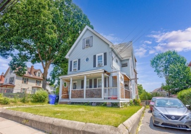28 Clare Ave, Boston, Massachusetts 02131, 7 Bedrooms Bedrooms, 15 Rooms Rooms,4 BathroomsBathrooms,Residential Income,For Sale,Clare Ave,73084858