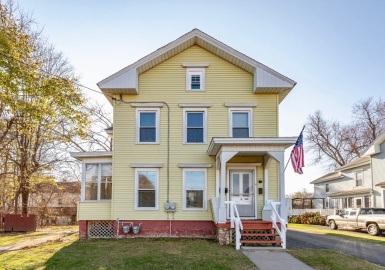 6 Cortez Street, Westfield, Massachusetts 01085, 4 Bedrooms Bedrooms, 8 Rooms Rooms,2 BathroomsBathrooms,Residential Income,For Sale,Cortez Street,73060299