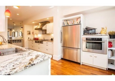 49 Alton Pl, Brookline, Massachusetts 02446, 3 Bedrooms Bedrooms, 7 Rooms Rooms,2.5 BathroomsBathrooms,Residential Lease,For Rent,Alton Pl,72594677