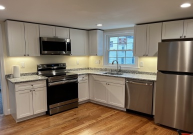 30 Mulberry Street, Beverly, Massachusetts 01915, 3 Bedrooms Bedrooms, 5 Rooms Rooms,1.5 BathroomsBathrooms,Residential,For Sale,Mulberry Street,73070992