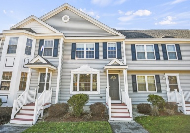 12 Merrimac Way, Tyngsborough, Massachusetts 01879, 2 Bedrooms Bedrooms, 4 Rooms Rooms,1.5 BathroomsBathrooms,Residential,For Sale,Village At Merrimac Landing,Merrimac Way,73065512